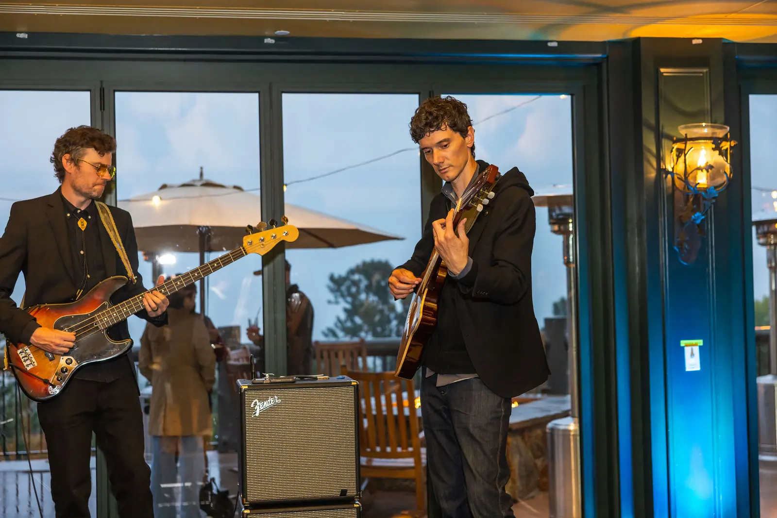A live band playing on the terrace at the closing reception